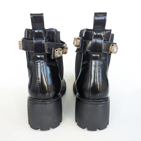 Steve Madden Hamlet Black and Gold Ankle Boots with Glossy Finish and Block Heel - Picture 5 of 11